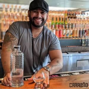 Meet your Posher, Alejandro